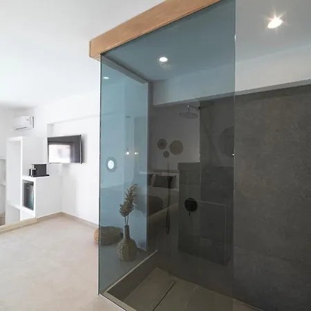 Aparthotel Vinedo Luxury Escape 3*